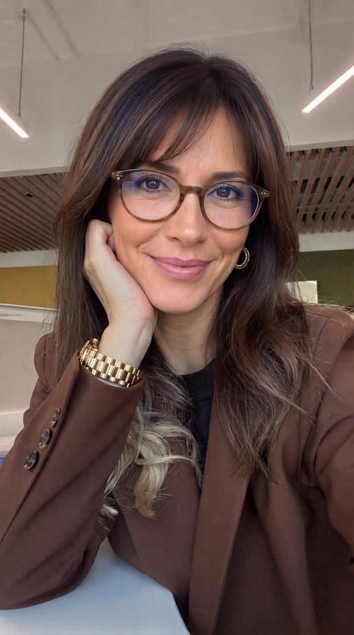 Elena Rodríguez.